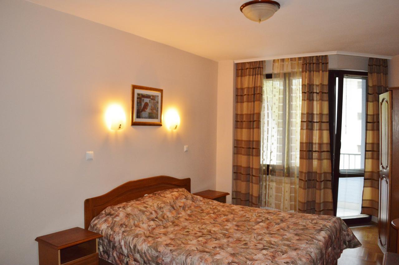 Hotel Drama Burgasz Kültér fotó